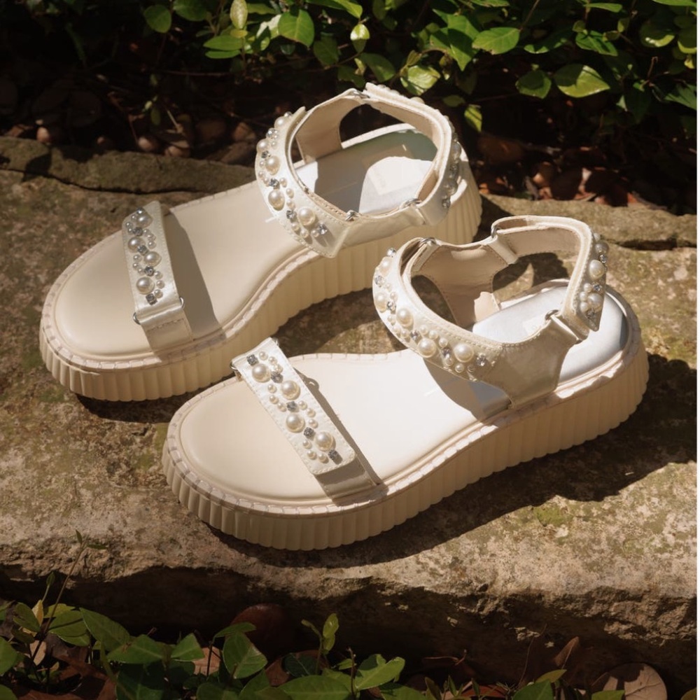 New Dolce Vita Cream White Pearl Debra Dad Sandals Shoes 7 Platform